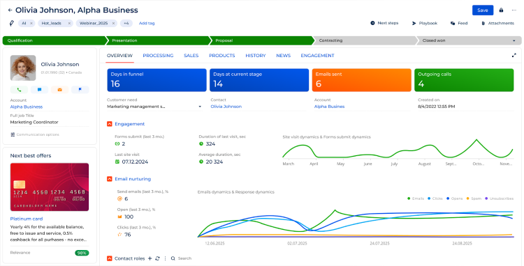 Creatio dashboards with pipeline analytics, highlighting its use as a WorkflowGen alternative.